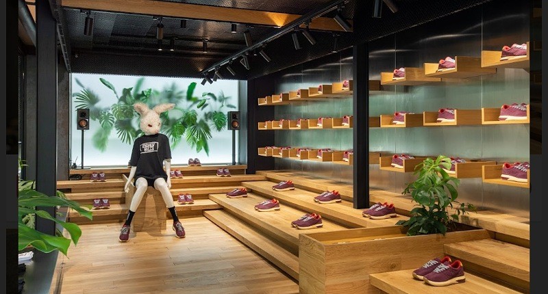 Keunikan Sepatu Lokal Asal Bandung yang Terinspirasi Tahun Kelinci, Ini Maknanya!