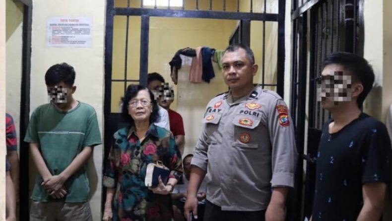 Beri Bimbingan Rohani dan Mental Tahanan, Polresta Manado Ajak Tingkatkan Keimanan
