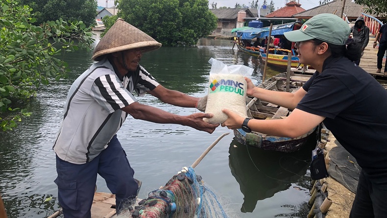 Dapat Bantuan, Nelayan di Bekasi: Terima Kasih MNC Peduli