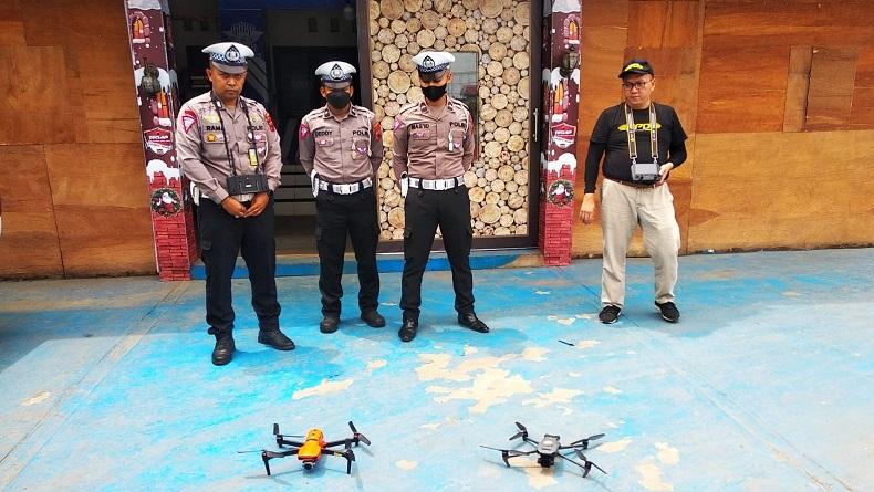 Tilang Elektronik Pakai Drone Diperkenalkan di Traffic Light Exit Tol Adiwerna Tegal