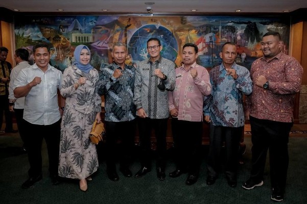 Sandiaga Uno Dorong Kepala Daerah Maksimalkan Desa Wisata karena Efektif Bangkitkan Ekonomi
