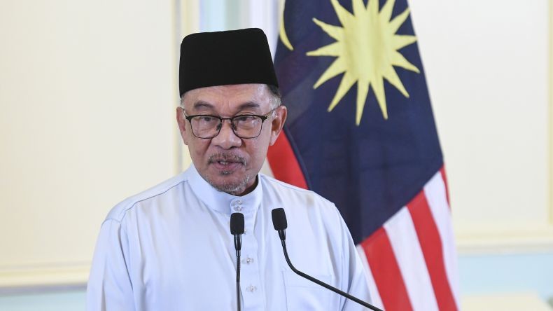 Muhyiddin Sebut Anwar Ibrahim Lemah Hadapi China soal Sengketa Laut China Selatan