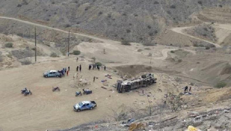 Bus Terjun Bebas ke Jurang, 25 Penumpang Tewas di Tempat