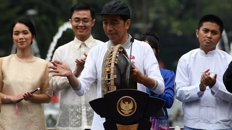 Presiden Jokowi Respons Isu Reshuffle di Rabu Pon: Nanti Tunggu Saja