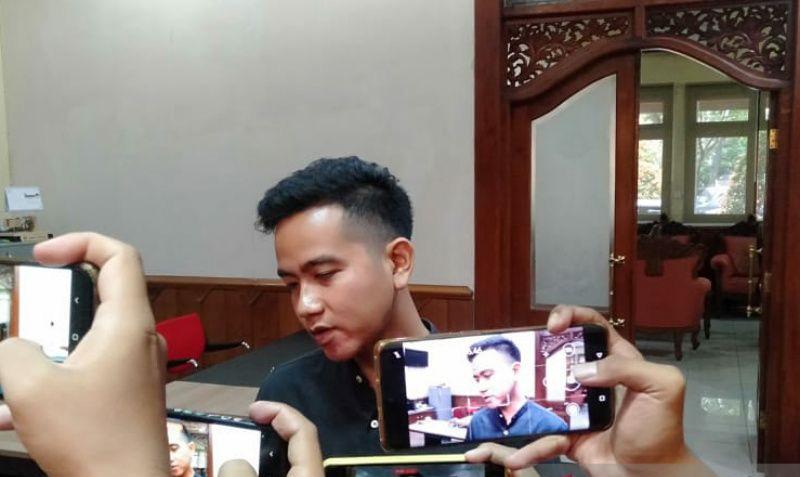 Kunjungi Habib Novel, Gibran Minta Doa untuk Penyelesaian Sengketa Lahan Sriwedari