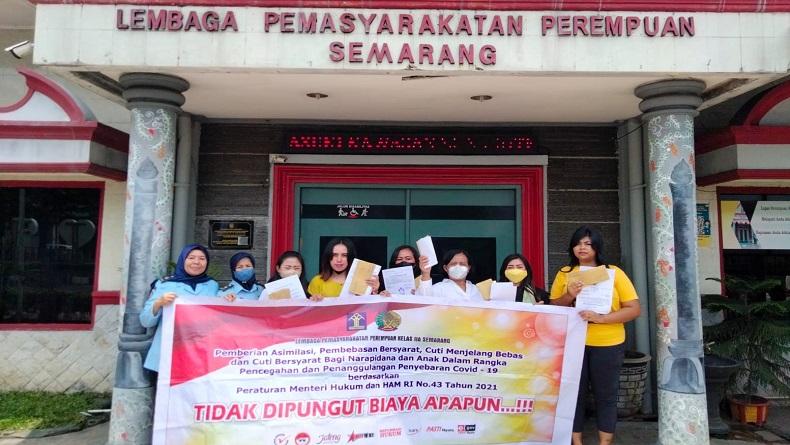 Program Asimilasi di Rumah, 6 Napi Lapas Perempuan Semarang Hirup Udara Bebas