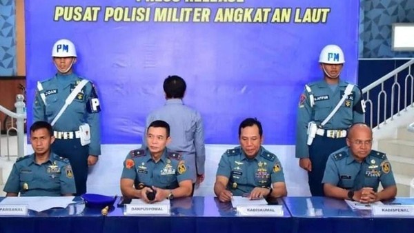 Lansia Jadi Anggota TNI AL Gadungan Ditangkap, Tipu dan Tiduri 3 Perempuan