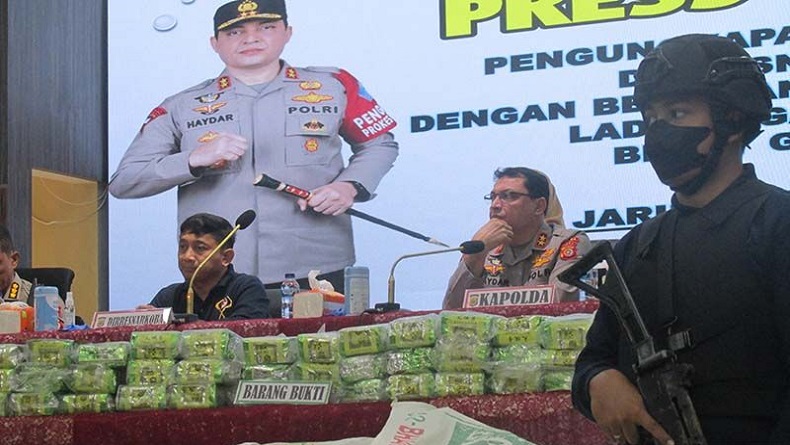 Polda Aceh Gagalkan Penyelundupan 42 kg Sabu Jaringan Internasional, 2 Pelaku Kabur