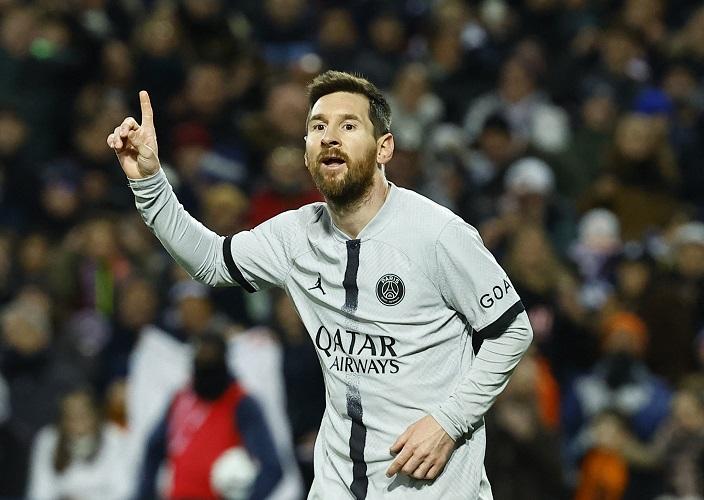 Lionel Messi Disebut Tak Bakal Kembali ke Barcelona, Betah di PSG?