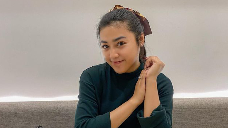 Pesona Gigi Ruwanita, Mantan Istri Doni Salmanan yang Hobi Riding