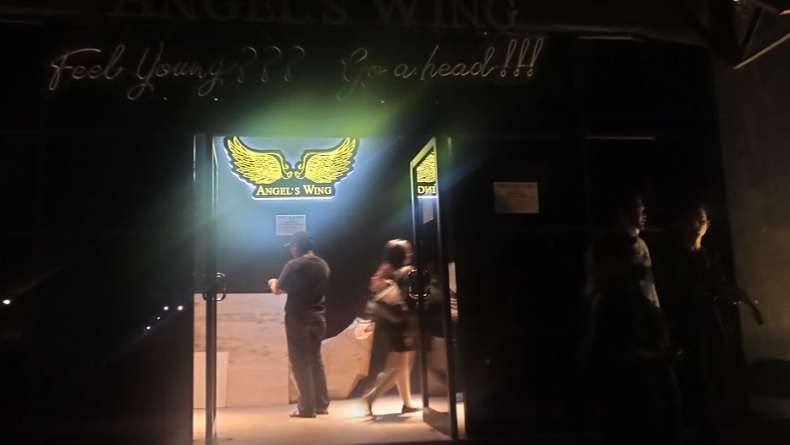 Diduga Tak Sesuai Perizinan, Angel's Wing Disegel Pemkot Bandarlampung saat Grand Opening