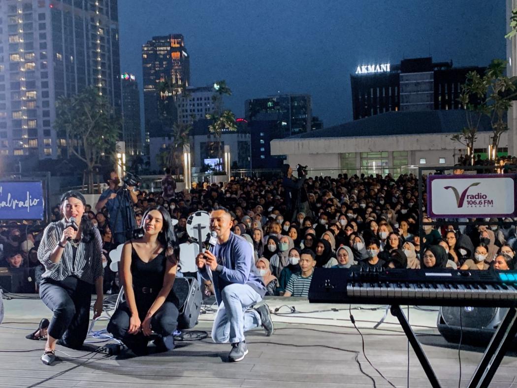 Hiburan yang Menginspirasi Sukses Disajikan oleh VKustik