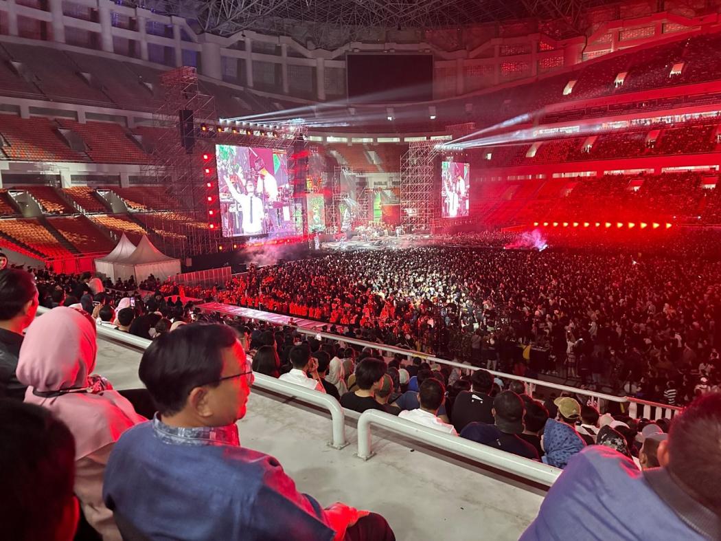 Di Puncak Konser, Dewa 19 Ucapkan Terima Kasih ke Iriana Joko Widodo dan Prabowo