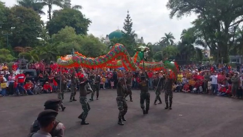 Kirab Budaya Cap Go Meh Digelar Meriah di Ciamis, Warga Sambut Antusias