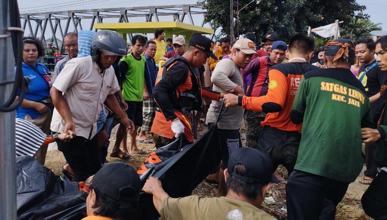  3 Hari Pencarian, Bocah yang Hilang Tenggelam di Sungai Gelis Kudus Ditemukan Tewas