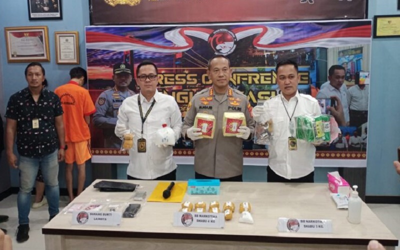  Polrestabes Palembang Gagalkan Peredaran 7,2 Kg Sabu, 2 Pelaku Ditangkap 