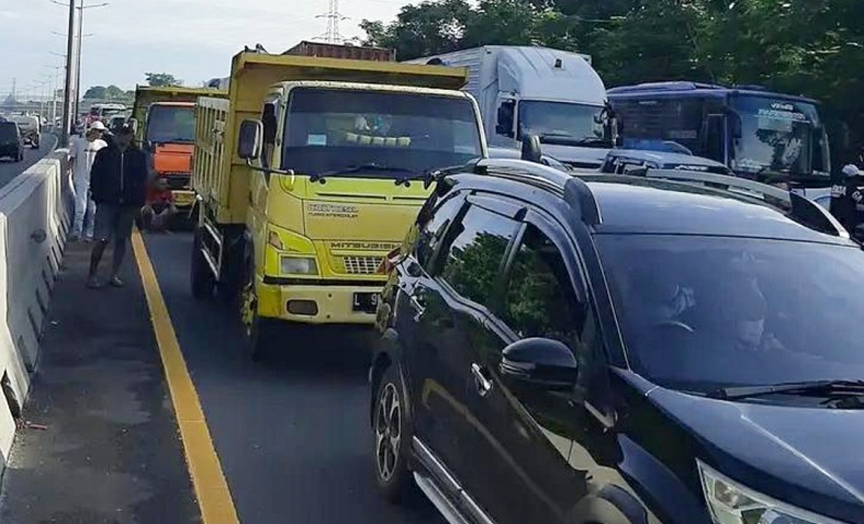 Tol Surabaya-Gempol Macet Imbas Peringatan 1 Abad NU, Ini Upaya Polisi 