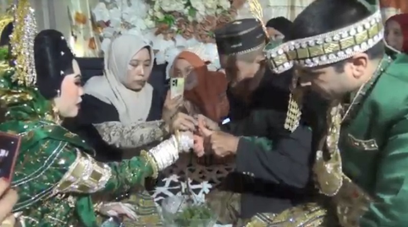 Cerita Gadis Bone Dinikahi Pria asal Turki, Berawal Kenal di Medsos