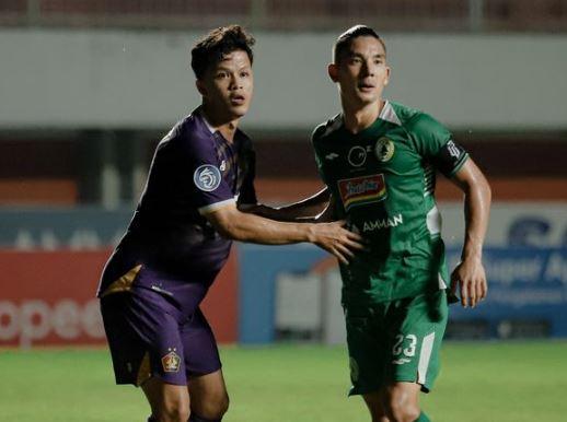 Kabar Buruk! Kapten PSS Sleman Kim Kurniawan Cedera Lutut Parah