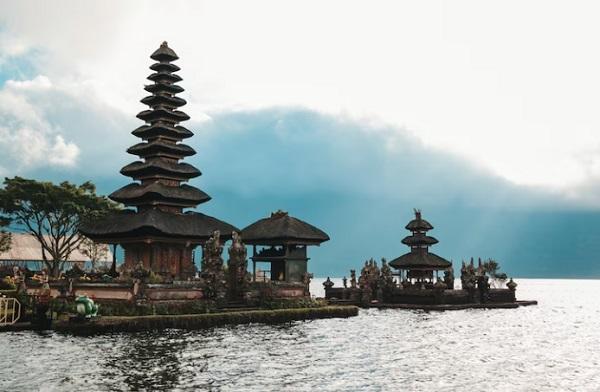 12 Akibat dari Keberagaman Sosial Budaya, Ini Dampak Positif dan Negatifnya