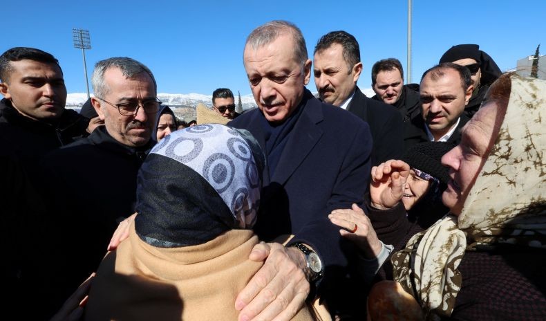 Kunjungi Rumah Sakit, Erdogan Beri Nama Bayi Korban Gempa Dahsyat di Turki