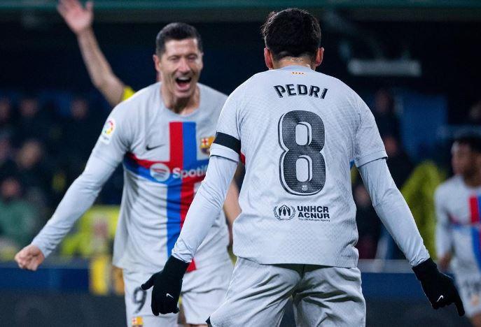 Hasil Villarreal Vs Barcelona: Kombinasi Pedri-Lewandowski Apik! Blaugrana Bawa Pulang 3 Poin