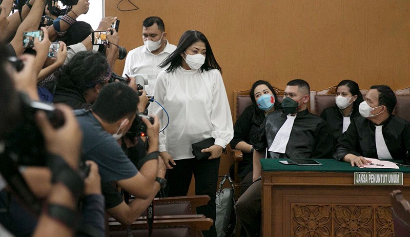 Ferdy Sambo Divonis Lebih Berat dari Tuntutan JPU, Akankah Putri Candrawathi Bernasib Sama?