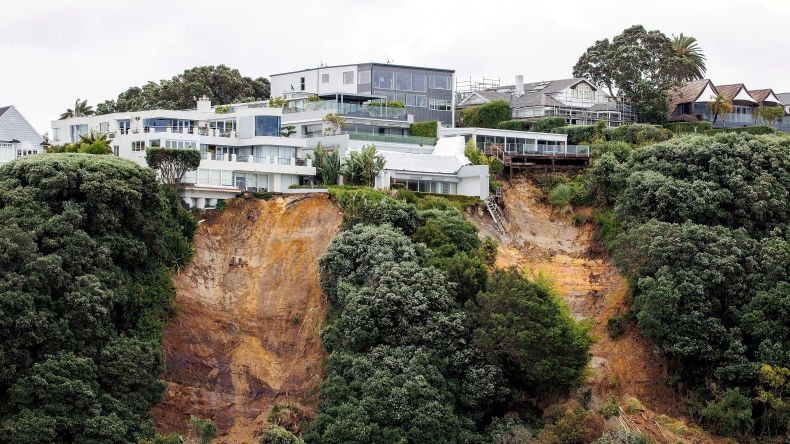 Diamuk Topan Gabrielle, Selandia Baru Berlakukan Keadaan Darurat Nasional