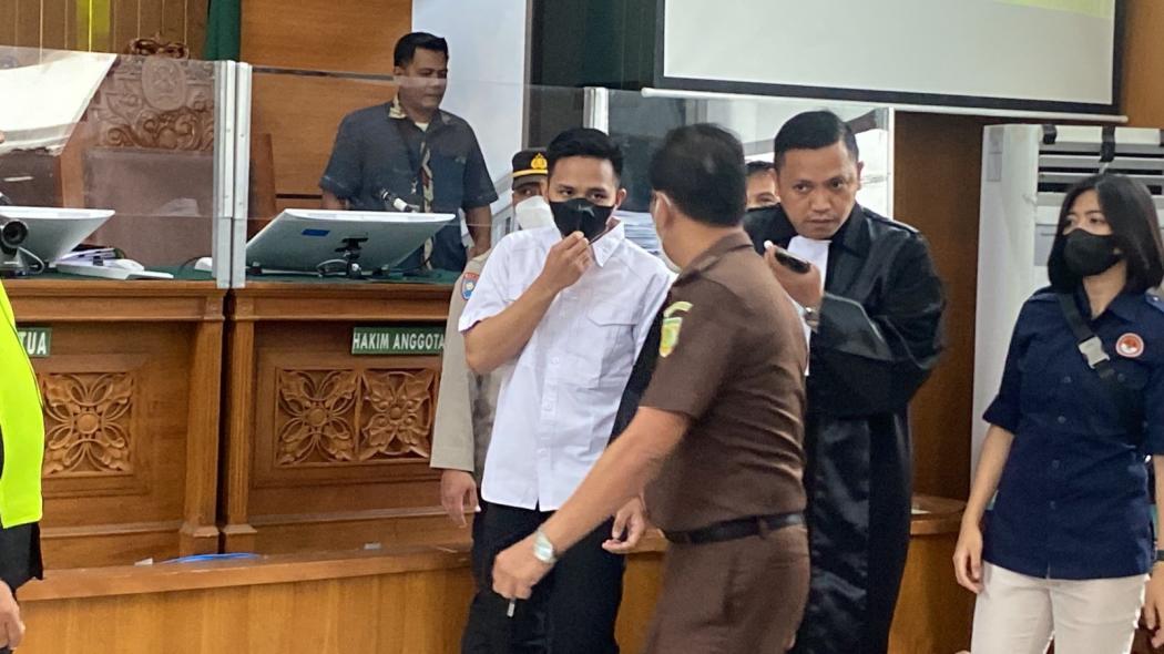 Bharada E Divonis 1,5 Tahun Penjara, Lebih Rendah 10,5 Tahun dari Tuntutan Jaksa