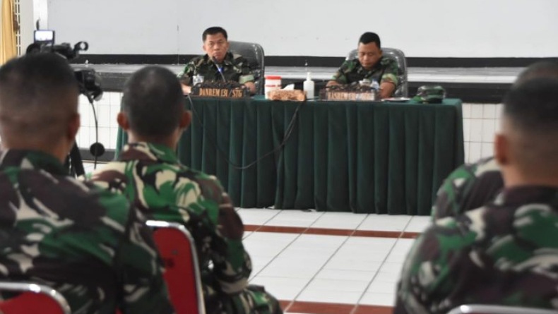 Danrem 131/Santiago Beri Pengarahan Personel Satgas Konga