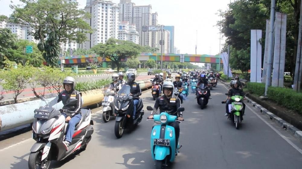 Adira Tak Mau Sembarangan Biayai Motor Listrik: Kami Masih Belajar