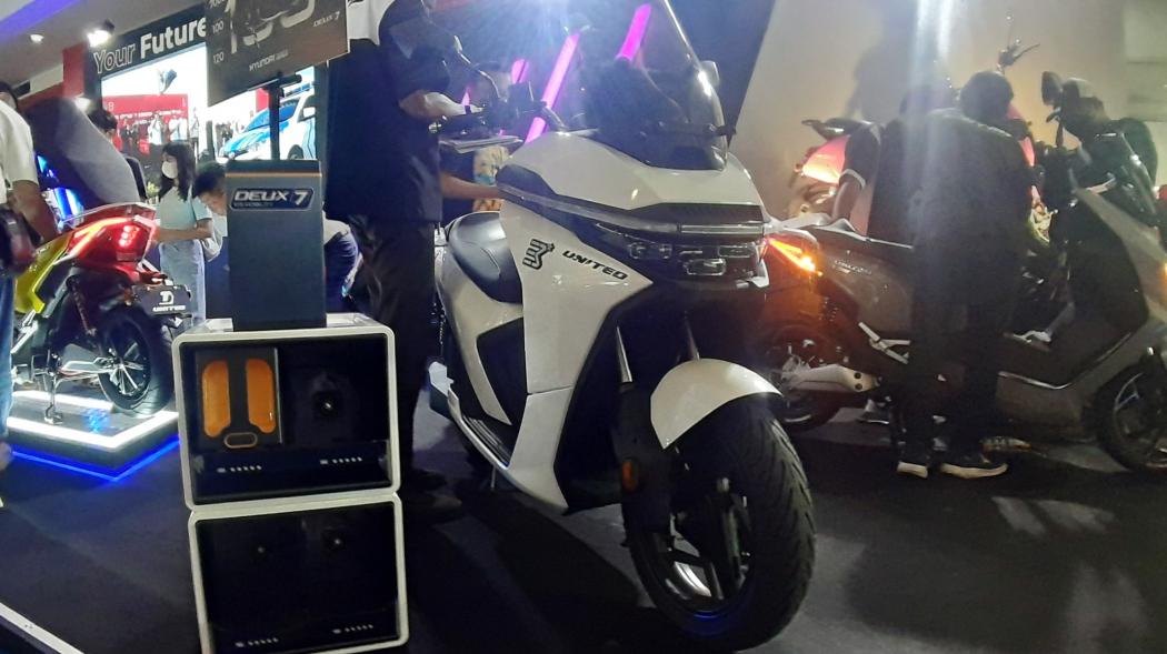 Mejeng di IIMS 2023, Motor Listrik Hyundai Dijual Seharga Mobil LCGC