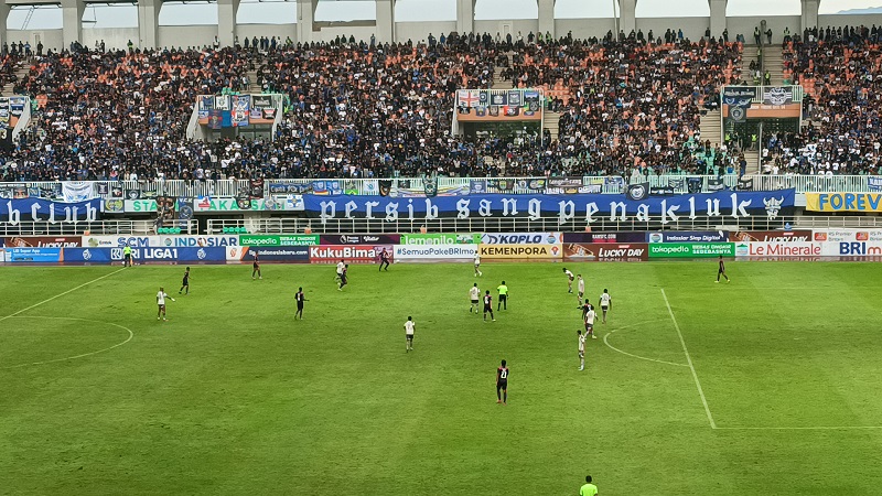Hasil Liga 1: Persib Bandung Libas Rans Nusantara, Maung Bandung Pepet PSM di Papan Atas