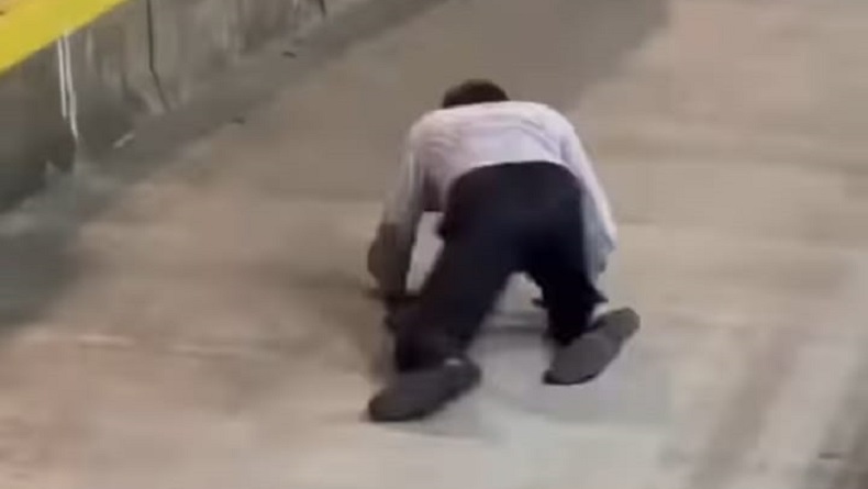 Viral Pria Diduga Lecehkan Perempuan di Transjakarta Dikejar sampai Jatuh, Polisi segera Selidiki