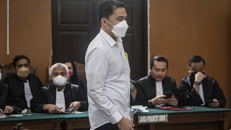 Hakim: Arif Rachman Arifin Harusnya Berpikir Tak Laksanakan Perintah Ferdy Sambo