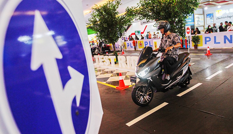 Daftar Harga dan Cicilan Motor Listrik di IIMS 2023, Uang Muka Mulai Rp500.000