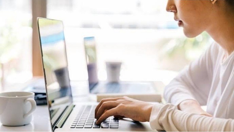 Ingin Travelling ke Luar Negeri tapi Belum Mahir Bahasa Inggris, Simak Tips Ini!