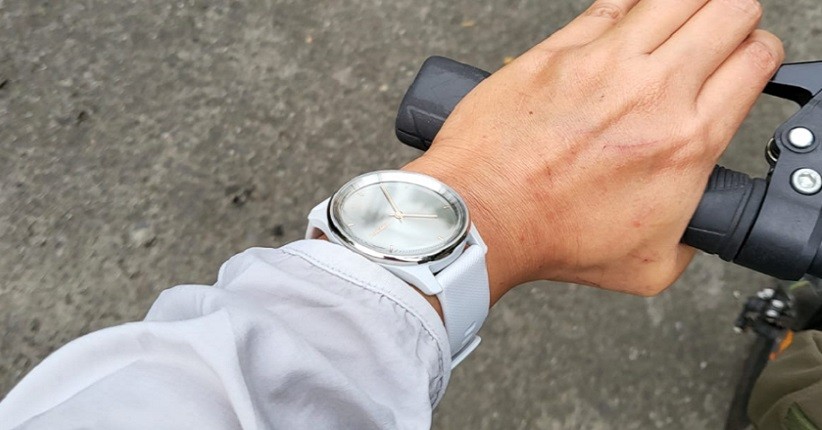 Review Garmin vivomove Trend, Jam Tangan Pintar dengan Desain Analog
