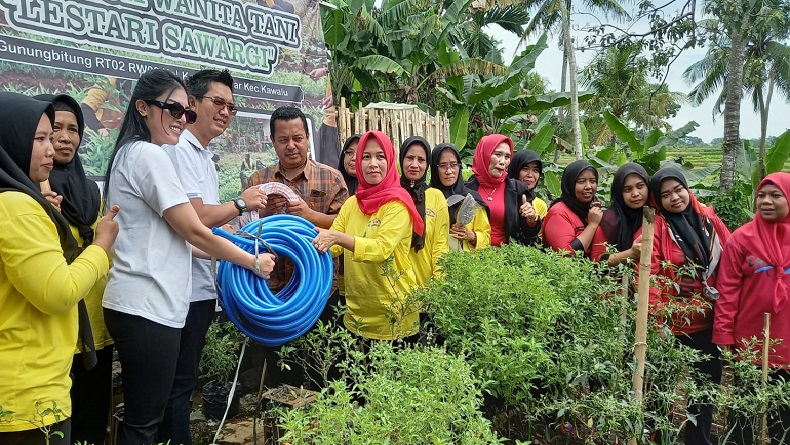 Dukung Sadar Inflasi Kota Tasikmalaya, Pengusaha Milenial Bantu KWT Lestari Sawargi