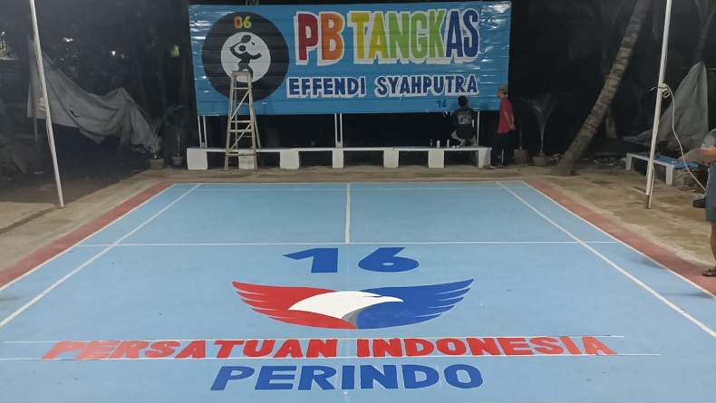 DPW Partai Perindo DKI Renovasi Lapangan Bulu Tangkis di Jaksel