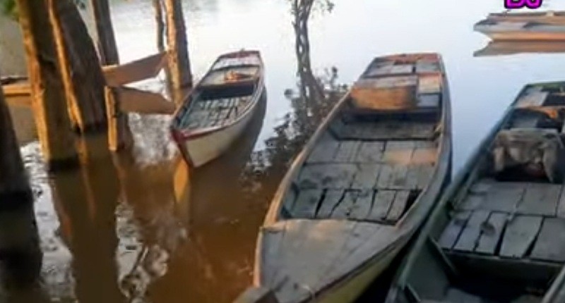 Indahnya Kehidupan Suku Terasing di Riau, Tinggal di Pinggir Sungai Tanpa Gadget dan Listrik 