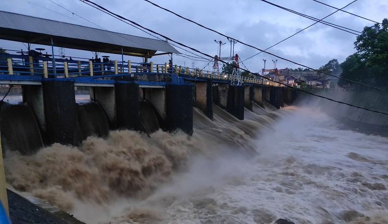 Status Bendung Katulampa Bogor Kembali Naik Siaga 3