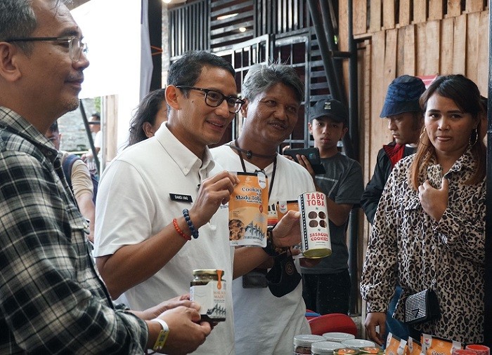Sandiaga Uno Dorong Kriya Kabupaten Toba Masuk Nominasi UNESCO Creative Cities Network