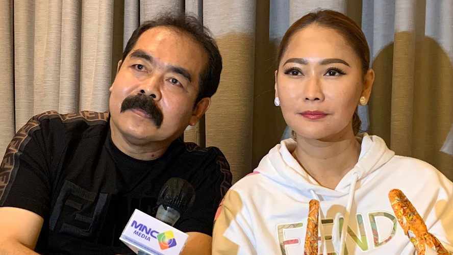 Ajak Adam Suseno, Inul Daratista Nonton Kiko In The Deep Sea: Bukan Sekadar Film