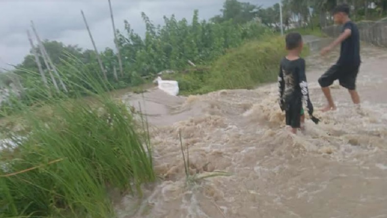 Tanggul Sungai Citarum di Bekasi Jebol, Ratusan Warga Terdampak Banjir