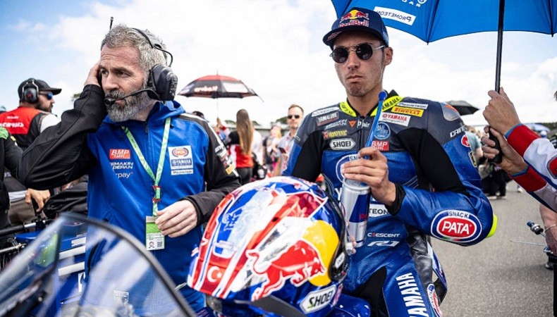 Tiba di Lombok, Toprak Razgatlioglu Jajal Paragliding 