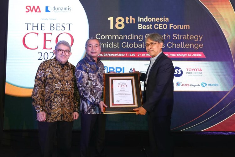 Leadership Kuat Bawa Dirut BRI Sunarso Jadi Indonesia Best CEO 2022