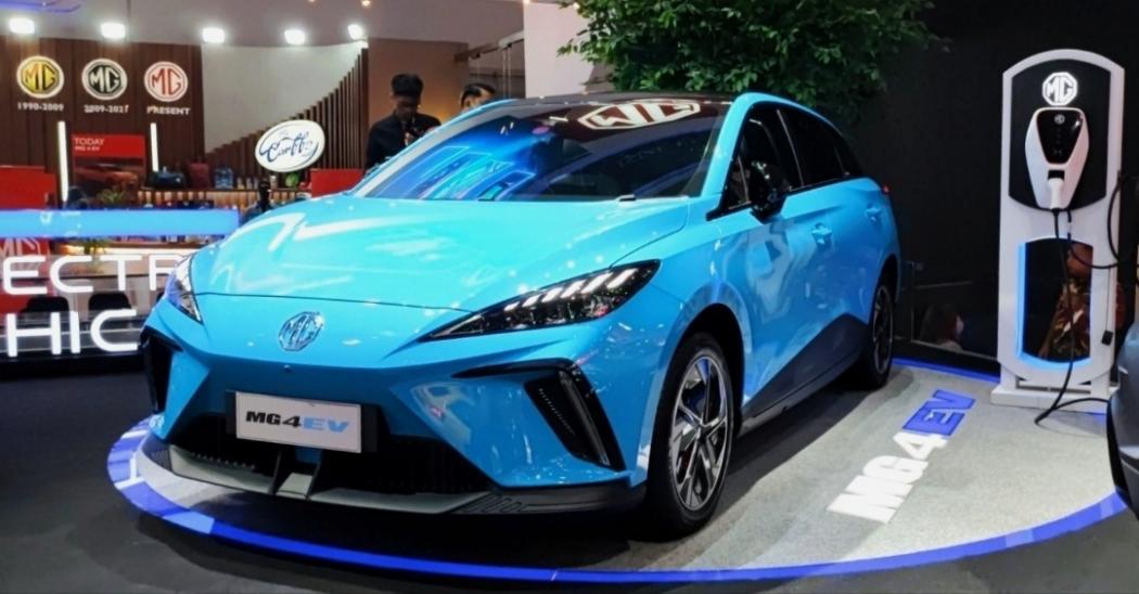 Morris Garage Kaget Pemesan Mobil Listrik MG 4 EV di IIMS 2023 Lebih dari 400 Orang