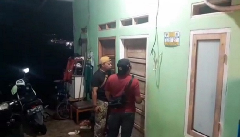 Polisi Gerebek Markas Debt Collector di Koja Jakut, 4 Orang Diamankan
