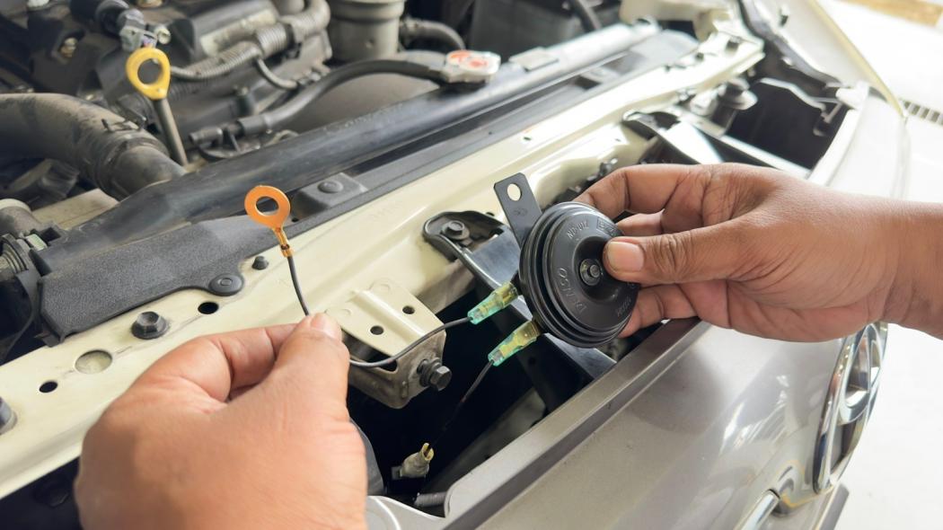 Denso Kembangkan Klakson Mobil Single Disc High Tone, Bisakah Dipakai Motor